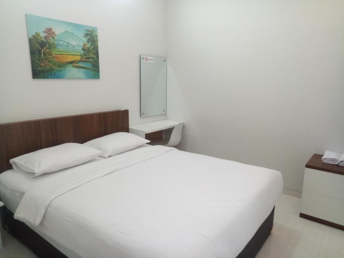 Omah Bondi Family Homestay By Fh Stay Γιογκιακάρτα Εξωτερικό φωτογραφία